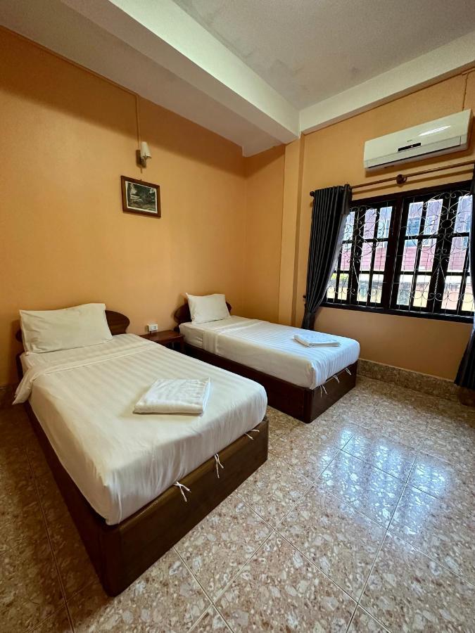 Phaythavone Hotel Pakse Eksteriør bilde