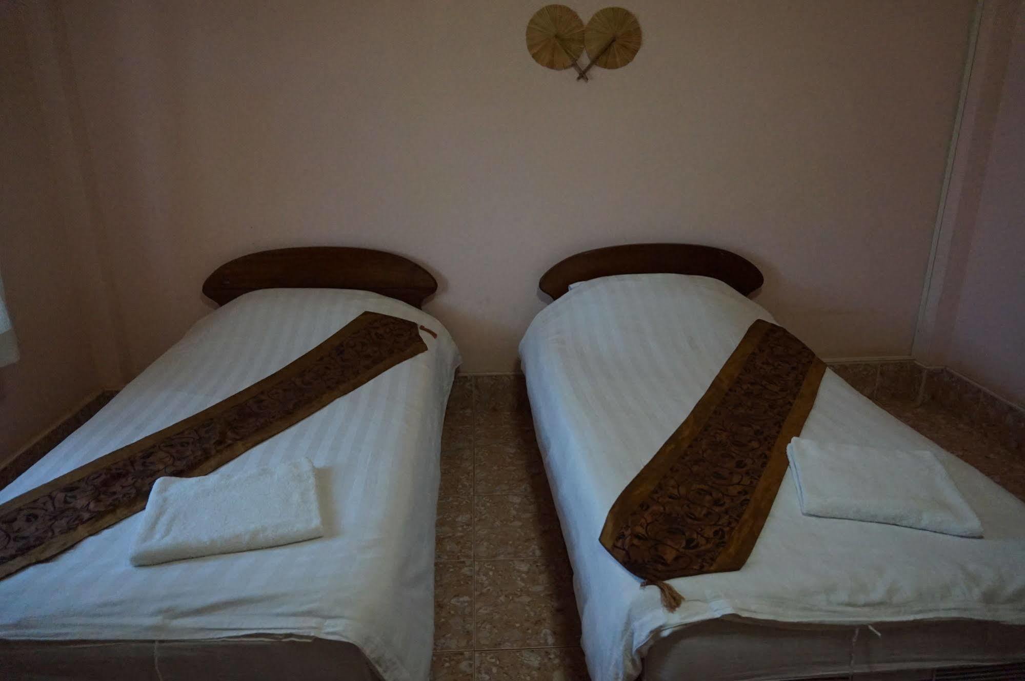 Phaythavone Hotel Pakse Eksteriør bilde