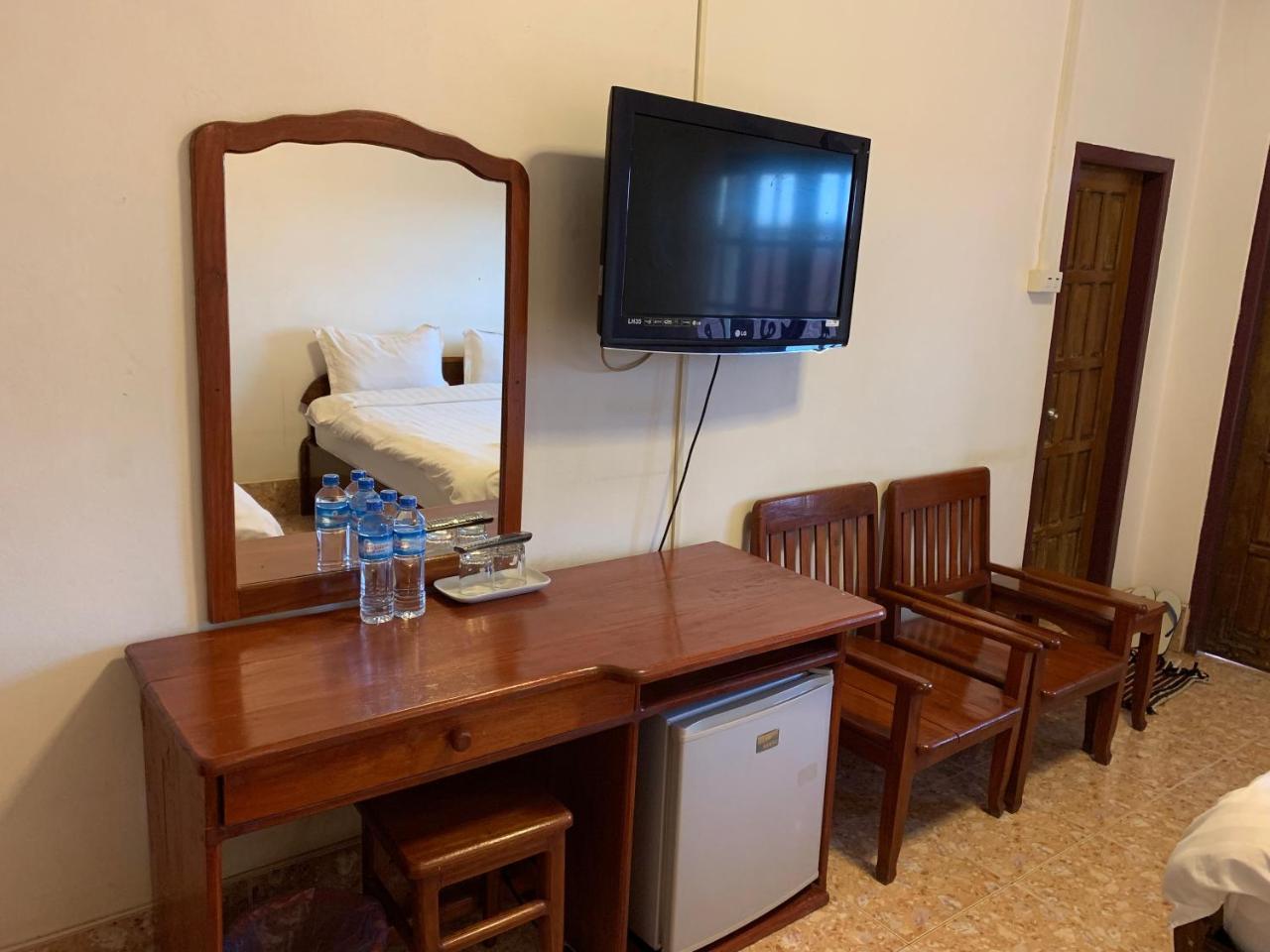 Phaythavone Hotel Pakse Eksteriør bilde