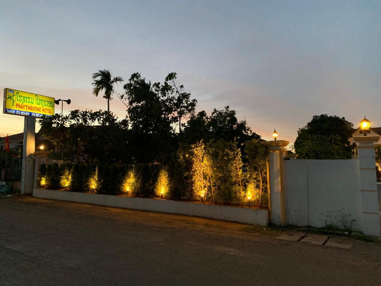 Phaythavone Hotel Pakse Eksteriør bilde