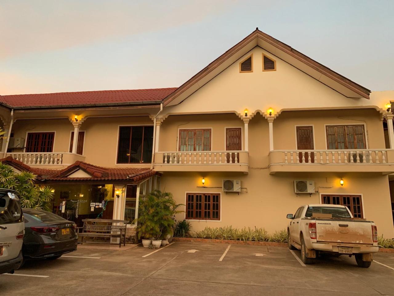 Phaythavone Hotel Pakse Eksteriør bilde