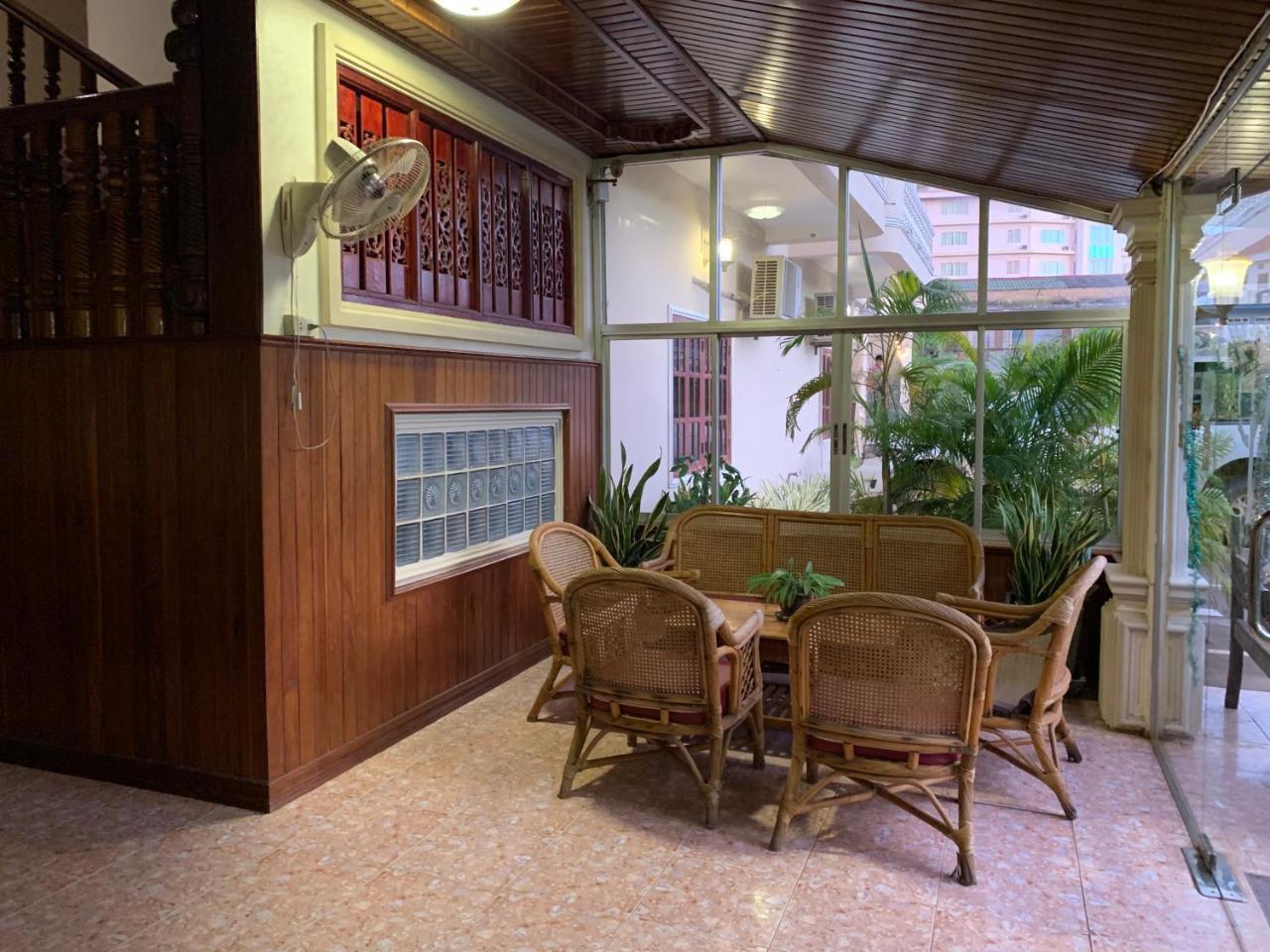 Phaythavone Hotel Pakse Eksteriør bilde