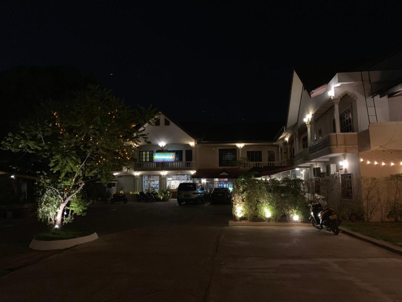 Phaythavone Hotel Pakse Eksteriør bilde